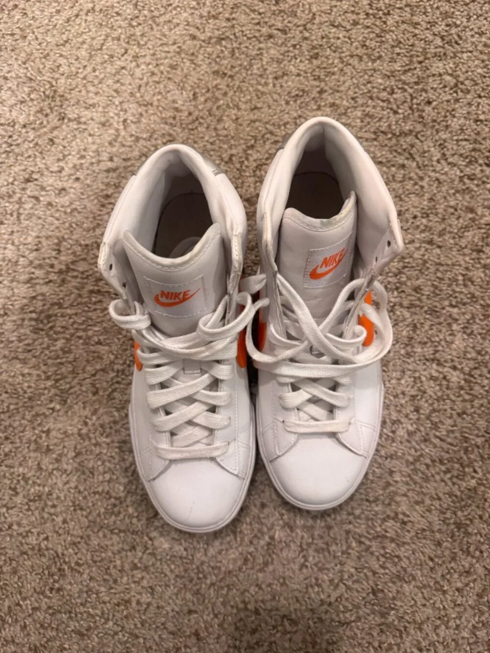 Nike Blazer Mid '77 Sneakers